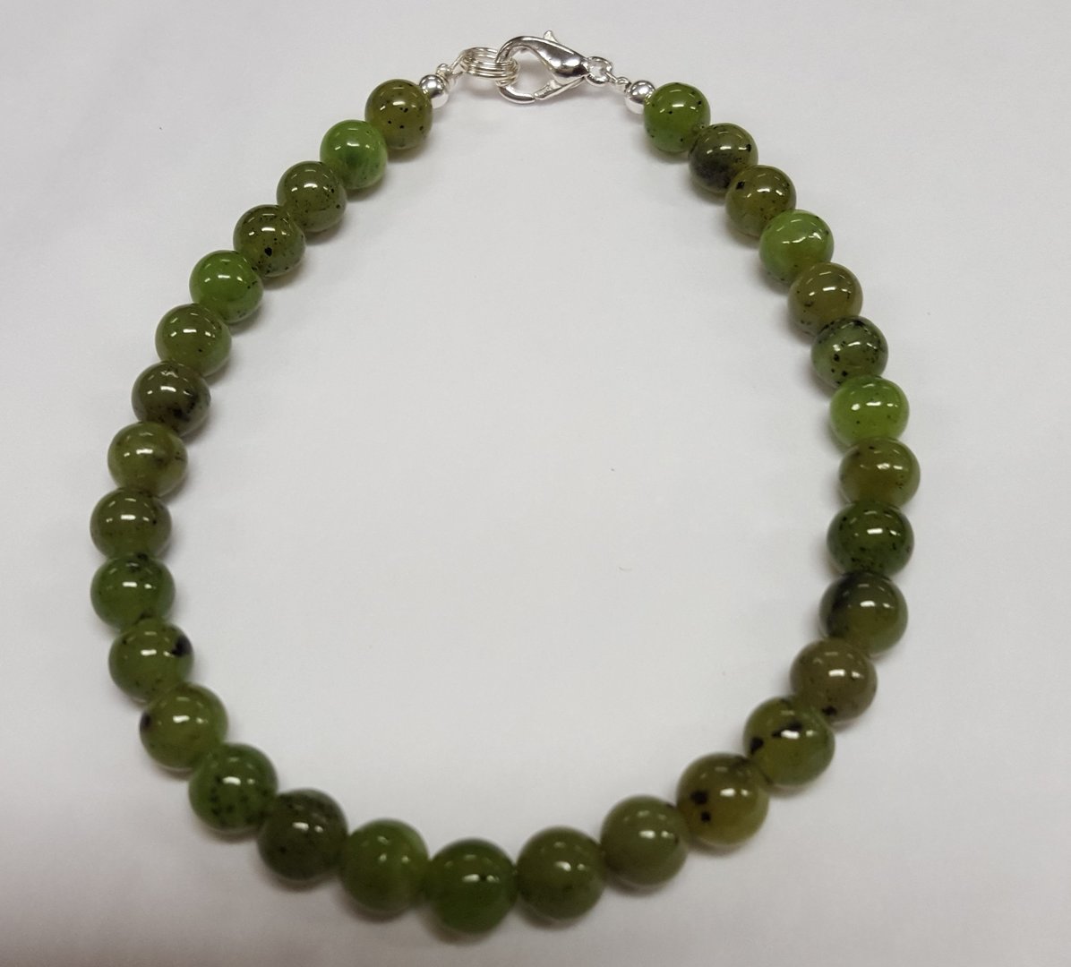 JADE VERT - bracelet en jade vert du Canada - diamètre 5,5 mm
